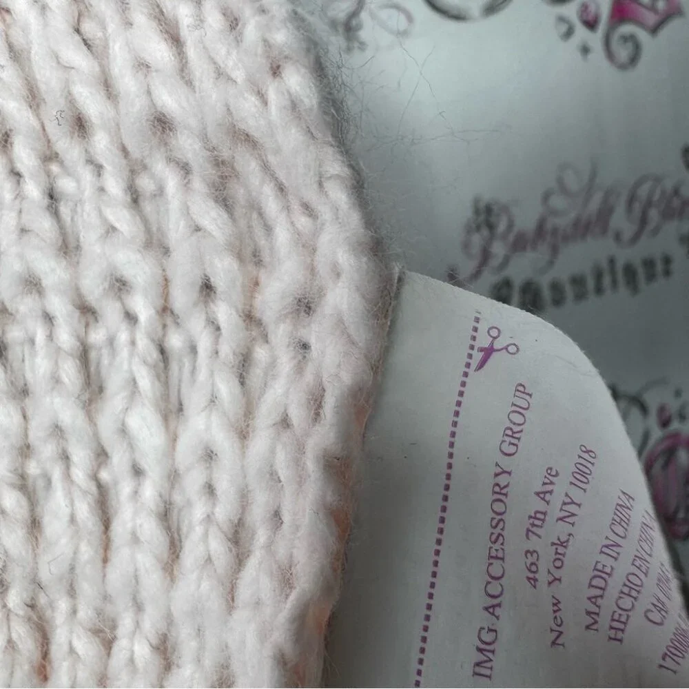 Scarf sparkly Cozy baby pink Knit Scarf with Pom Poms glitter pink crochet 🧶